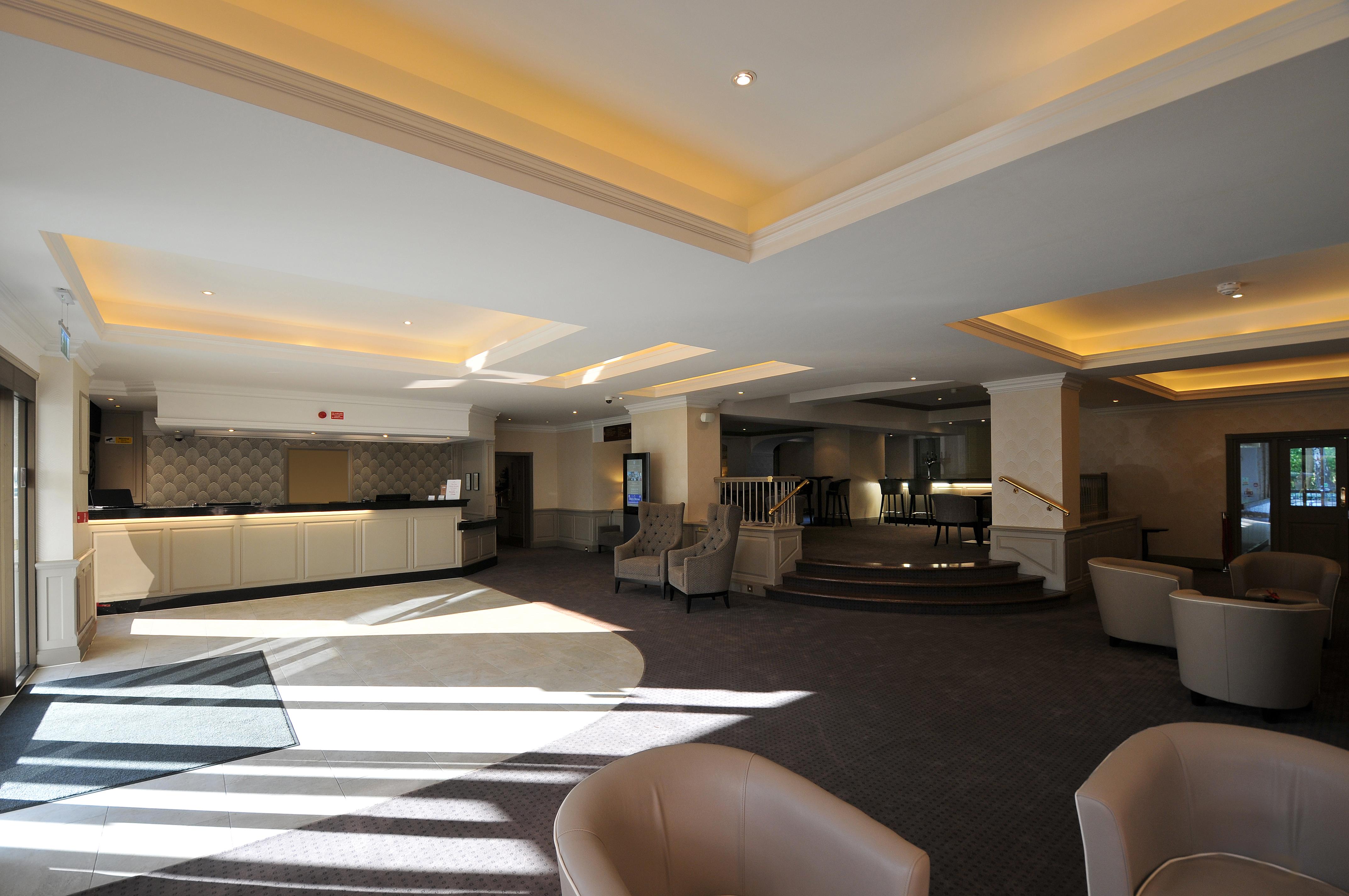 Bromley Court Hotel London Dış mekan fotoğraf