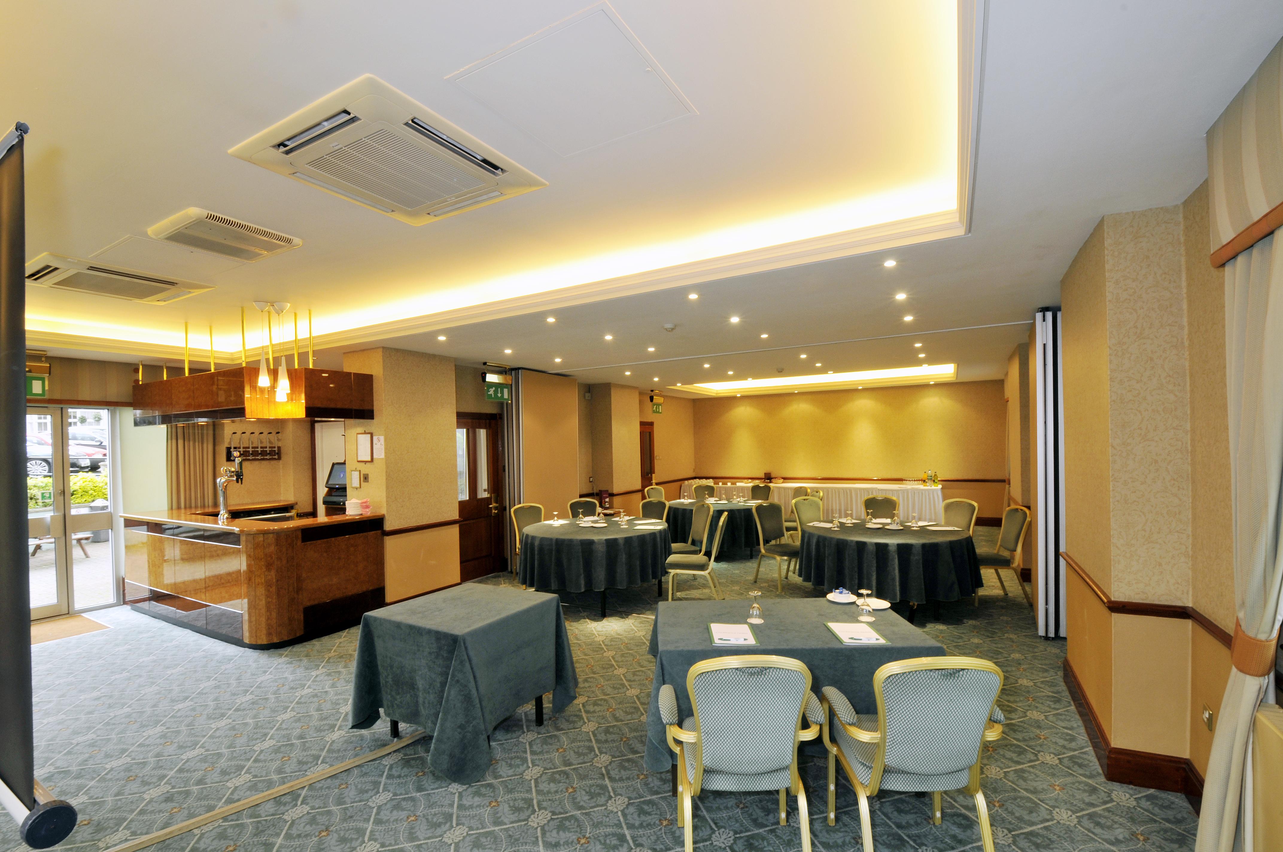 Bromley Court Hotel London Dış mekan fotoğraf